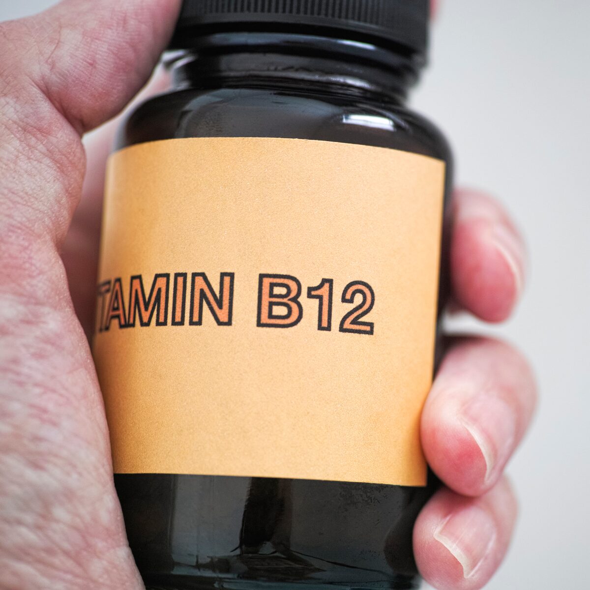 B12